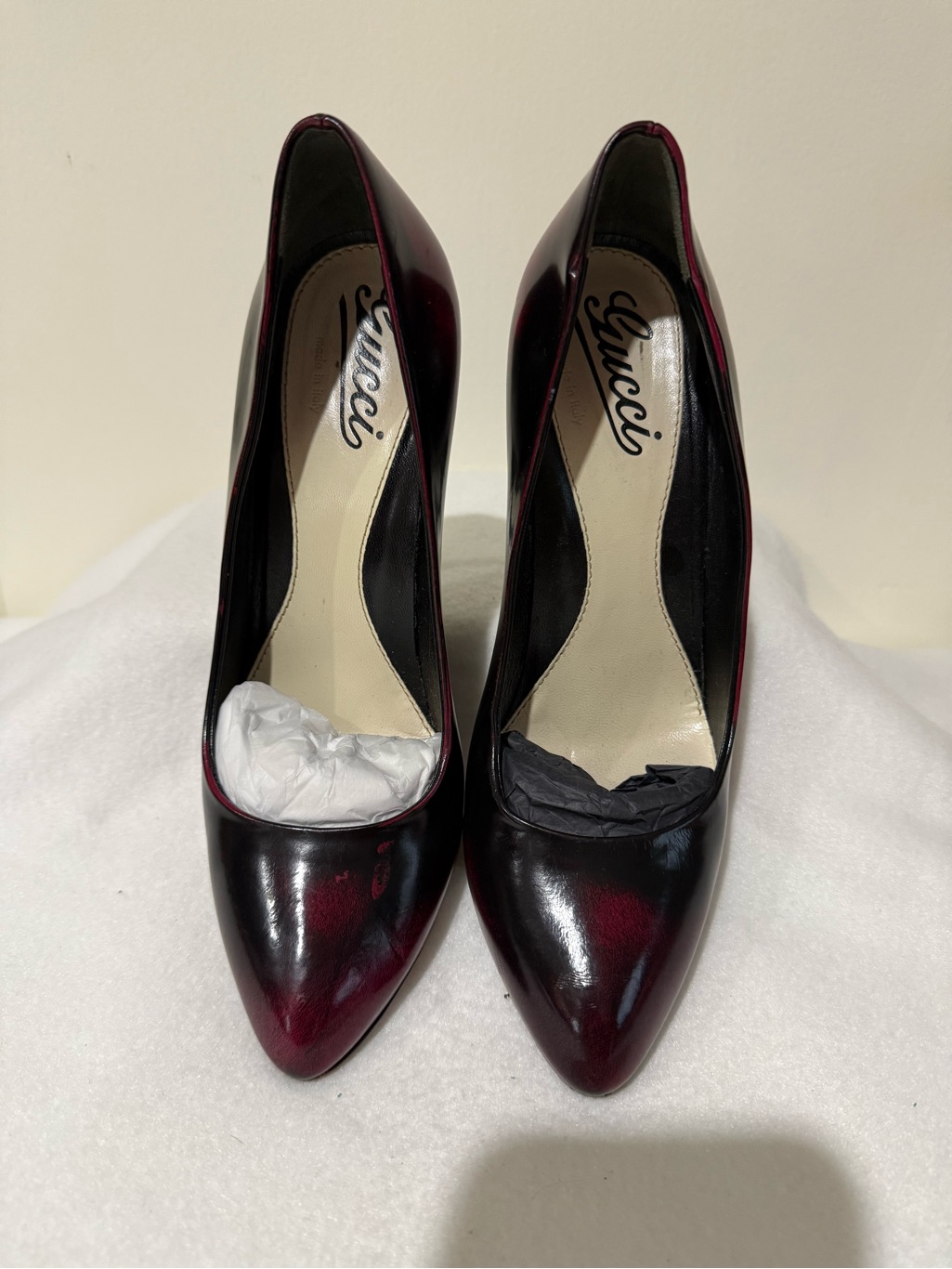 Gucci Women's Burgundy/Black Patent Leather Stiletto Pumps